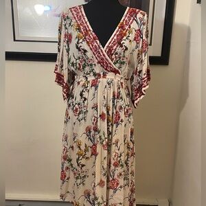 Bila V-neck, Below knee, Elastic waist, Beautiful vibrant colors